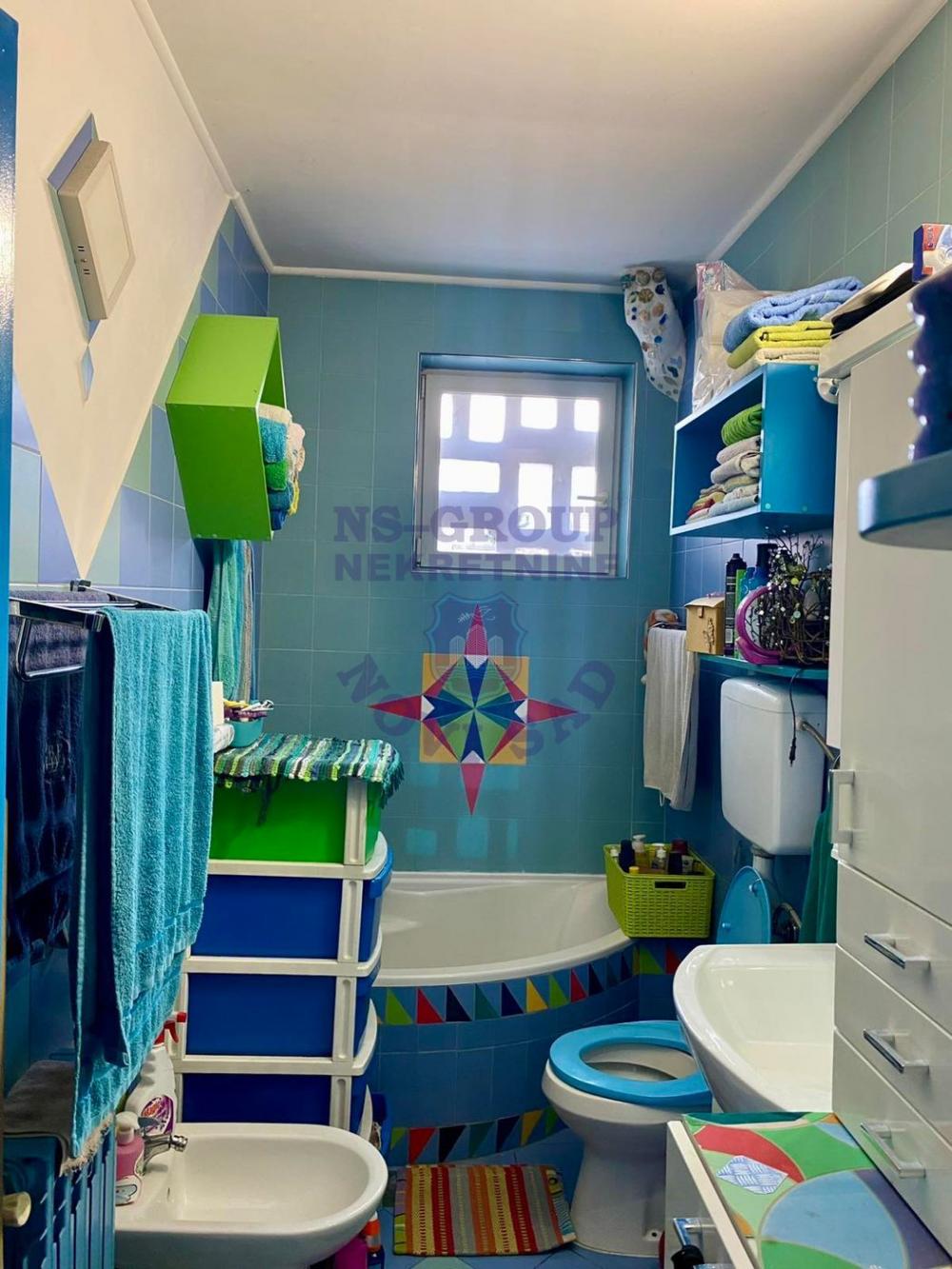 Slika 7 - Dvosoban, 48m2, Podbara Novi Sad, sa terasom