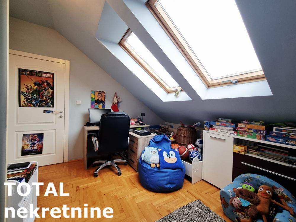 Slika 4 - Stan,NOVI SAD,PODBARA,kv: 52.00, € 145000, ID: 1102255