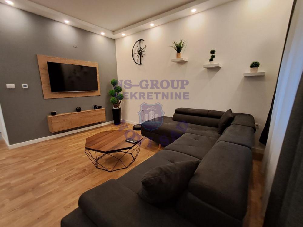 Slika 2 - 563714-Jednoiposoban-42m2-Petrovaradin