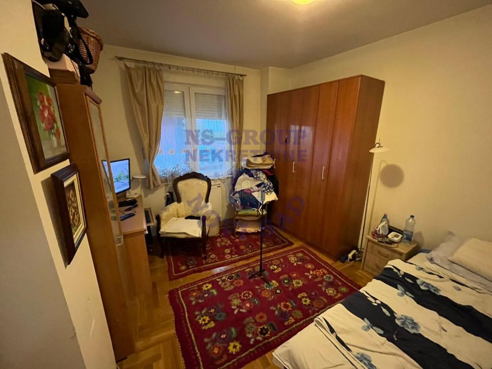 Slika 1 - Jednoiposoban,odlican,Podbara