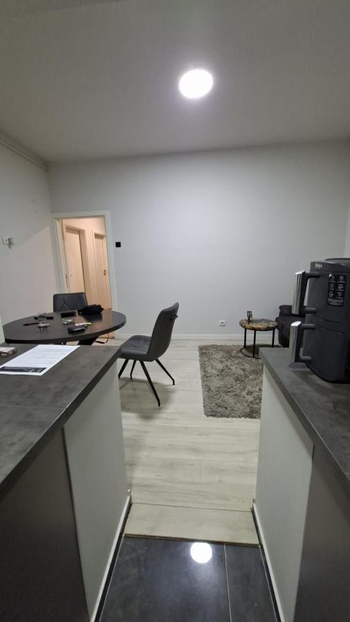 Slika 3 - Renoviran dvosoban stan na Keju