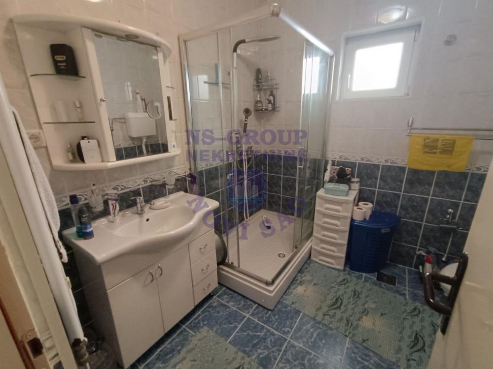 Slika 9 - 564062 - Fantastična kuća kod Novosadskog puta!