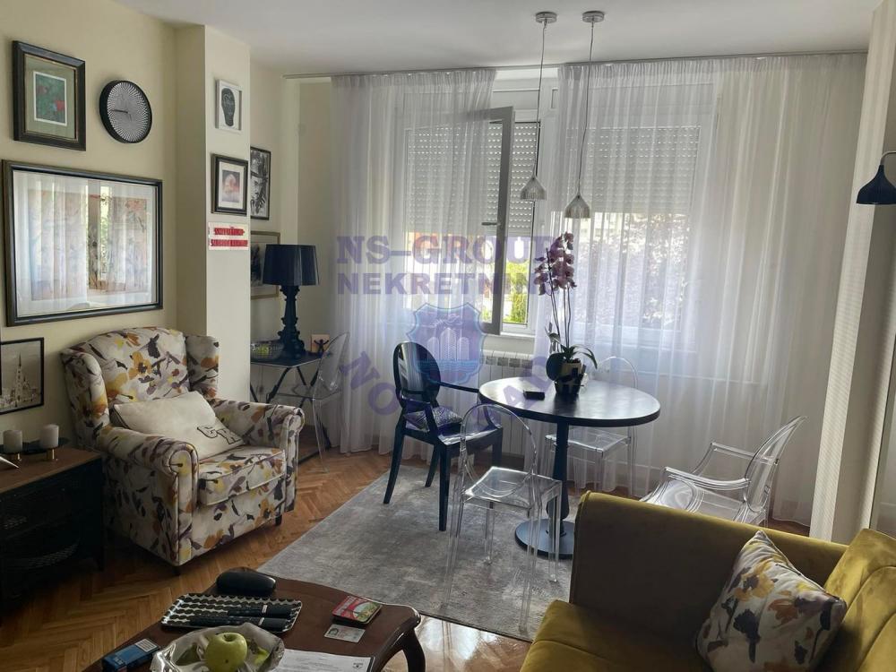 Slika 9 - Odličan dvosoban stan na Novoj Detelinari 