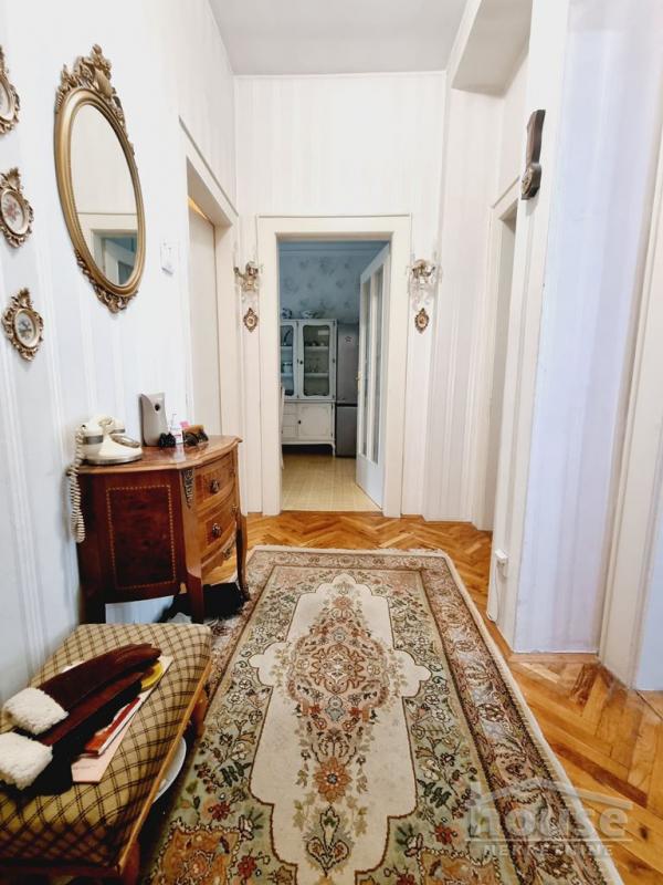 Slika 11 - Stan,NOVI SAD,CENTAR,kv: 61.00, € 200000, ID: 1061938