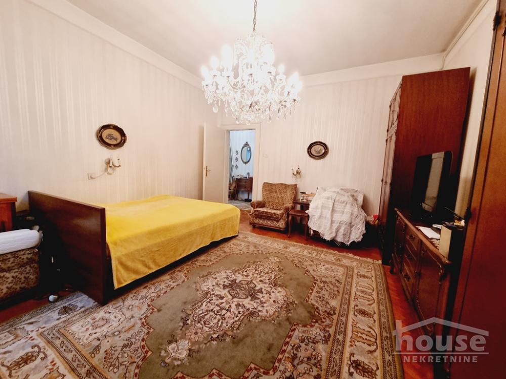 Slika 4 - Stan,NOVI SAD,CENTAR,kv: 61.00, € 200000, ID: 1061938