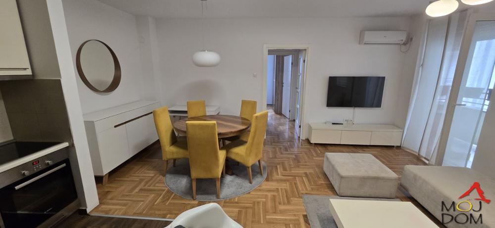 Slika 1 - Stan,NOVI SAD,NOVA DETELINARA,kv: 63, € 190550, ID: 1031828