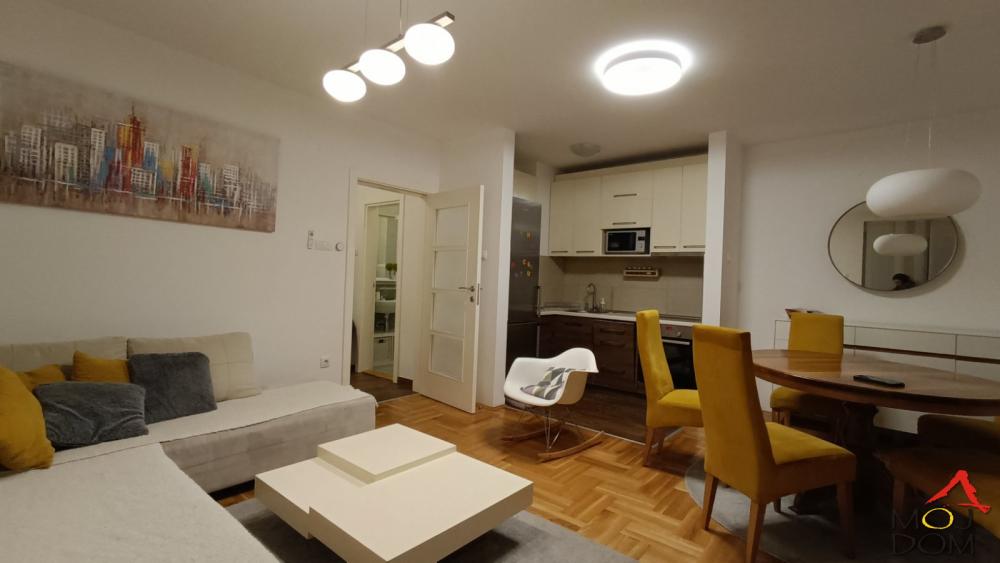 Slika 3 - Stan,NOVI SAD,NOVA DETELINARA,kv: 63, € 190550, ID: 1031828