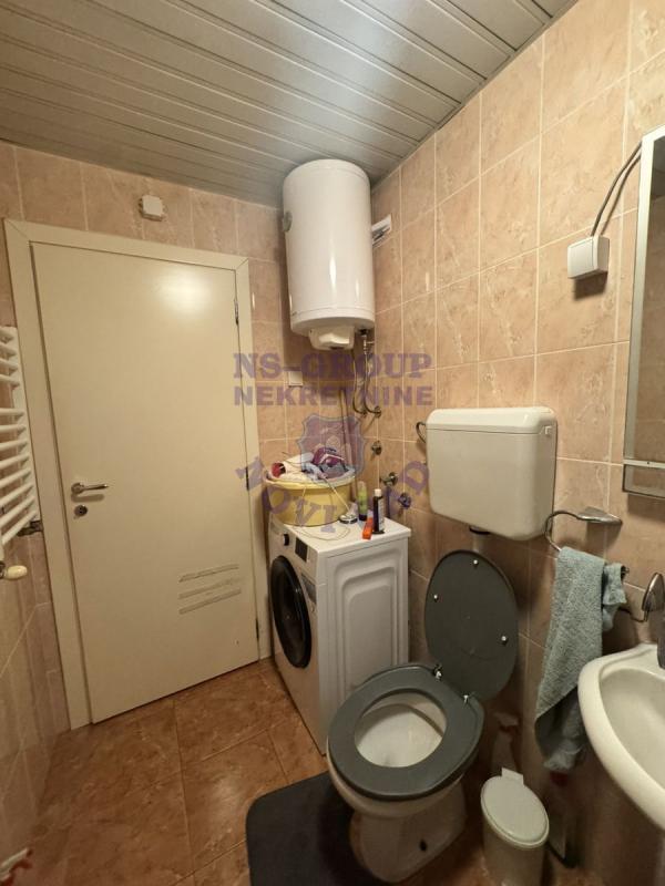 Slika 9 - Odličan dvoiposoban stan na Grbavici! 