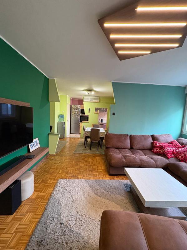 Slika 9 - Stan,NOVI SAD,NOVO NASELJE,kv: 76.00, € 172000, ID: 1059159