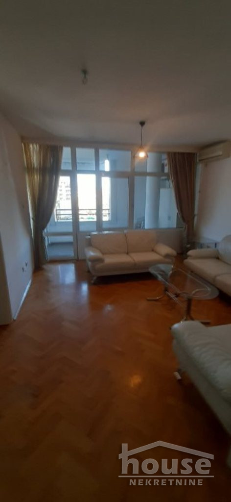 Slika 11 - Stan,NOVI SAD,BULEVAR,kv: 49.00, € 145000, ID: 1065393