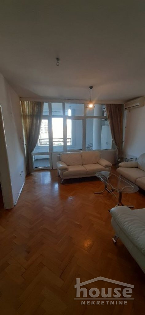 Slika 10 - Stan,NOVI SAD,BULEVAR,kv: 49.00, € 145000, ID: 1065393