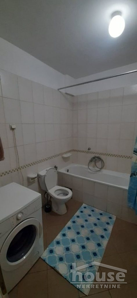 Slika 8 - Stan,NOVI SAD,BULEVAR,kv: 49.00, € 145000, ID: 1065393