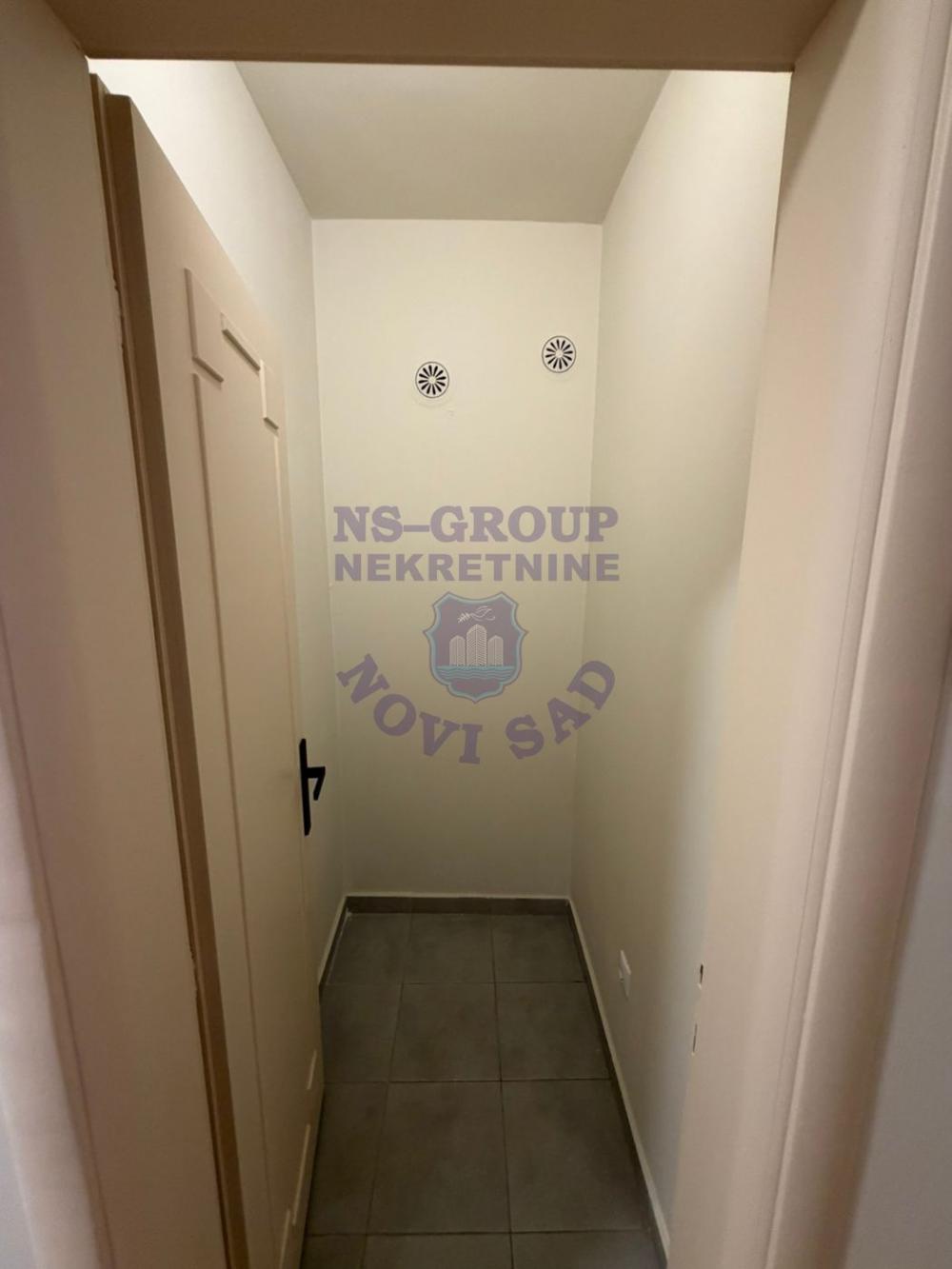 Slika 9 - Odličan dvosoban stan na Novoj Detelinari! 