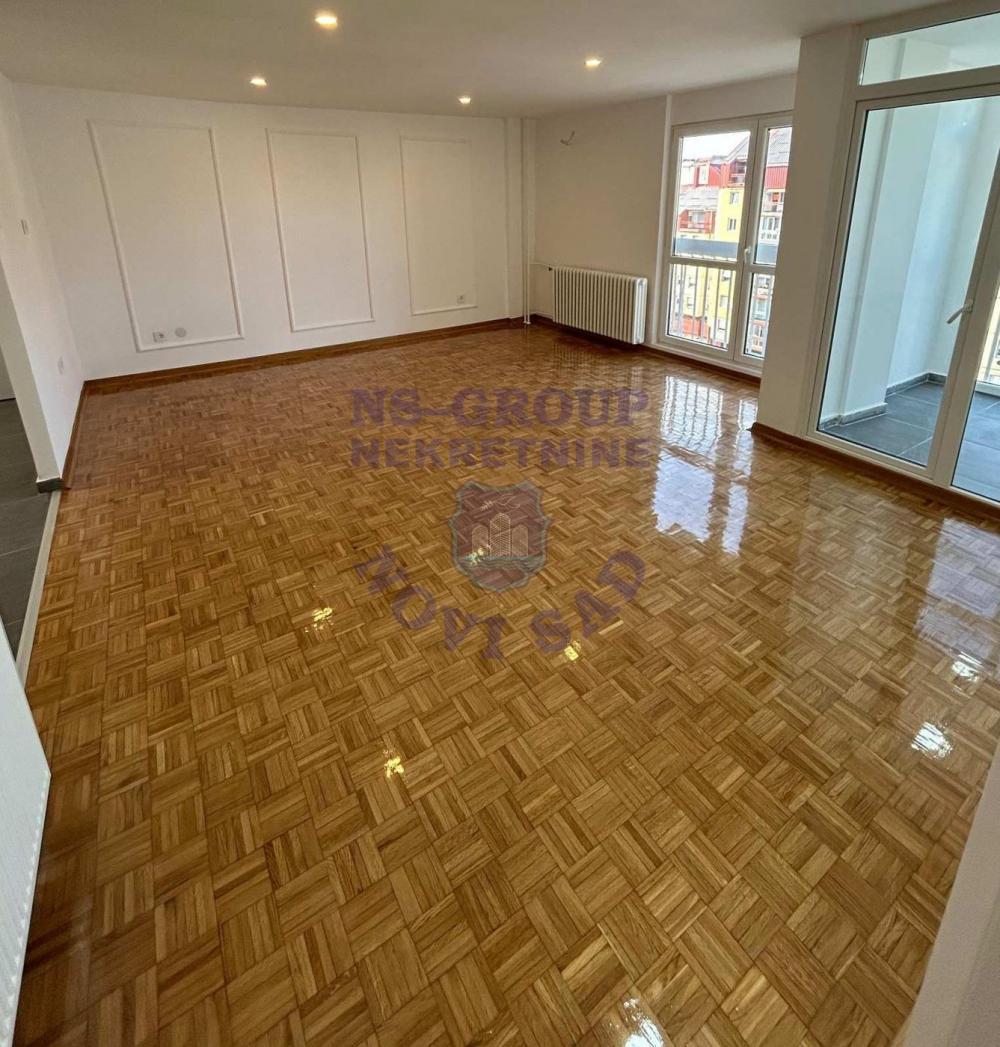 Glavna slika -Prodaja stana, 85m2, Liman 4 Novi Sad, ima lift