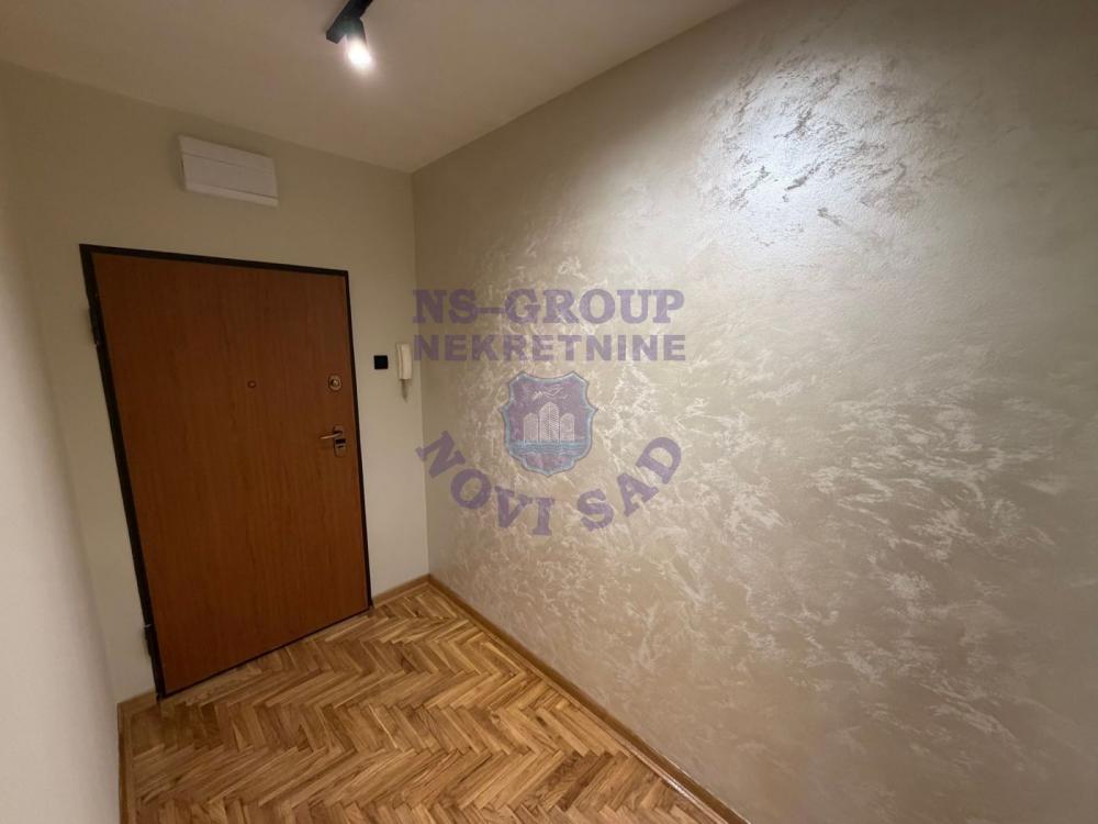 Slika 1 - Dvosoban stan na novoj Detelinari!