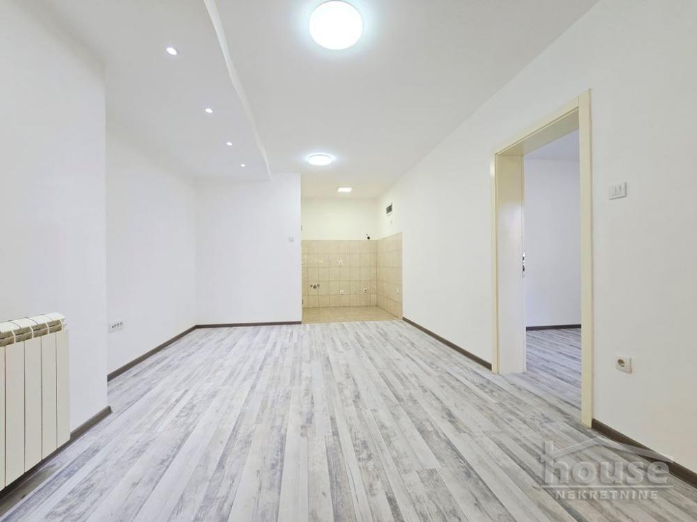 Slika 2 - Stan,NOVI SAD,TELEP,kv: 50.00, € 120000, ID: 1065421