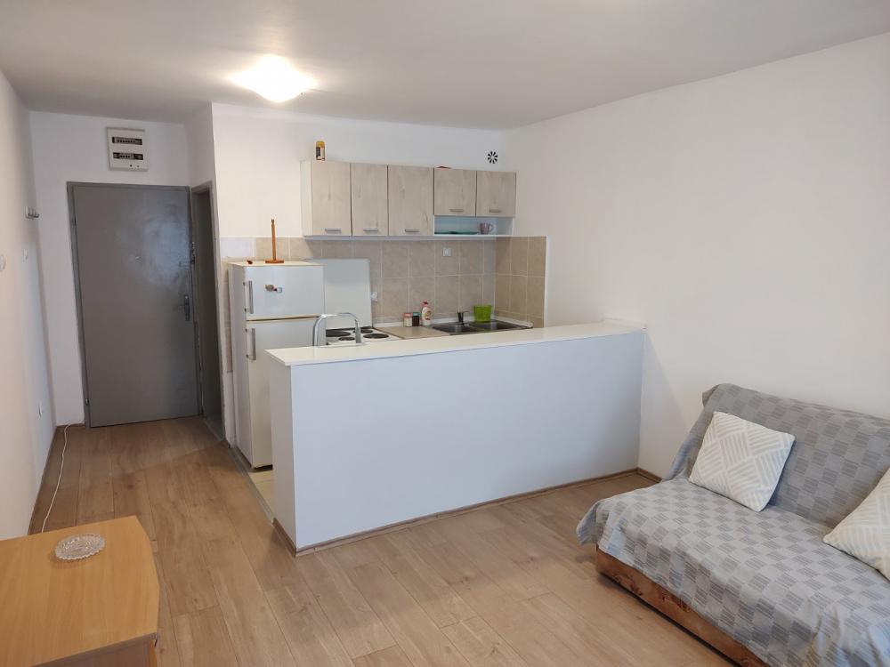 Slika 4 - Stan,NOVI SAD,PODBARA,kv: 24.00, € 75200, ID: 1059012