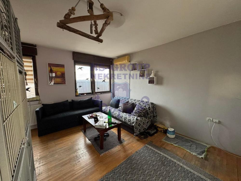 Slika 1 - Dvosoban, 49m2, Liman 3 Novi Sad, sa terasom, ima lift