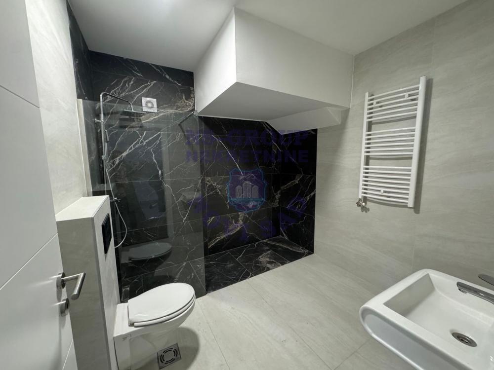 Slika 2 - Dvosoban, 42m2, ima lift