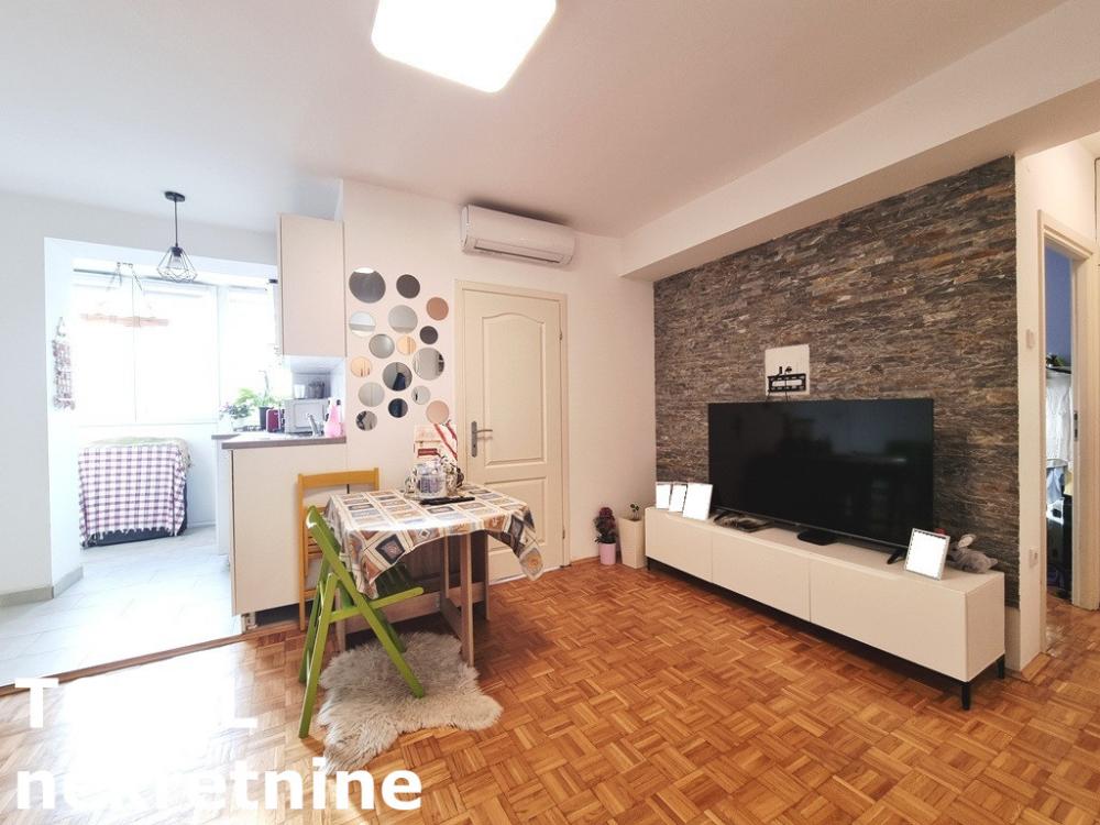 Slika 2 - Stan,NOVI SAD,BULEVAR,kv: 53.00, € 160000, ID: 1102251