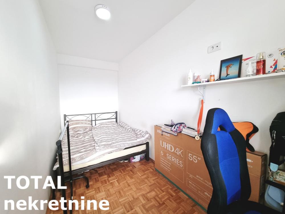 Slika 10 - Stan,NOVI SAD,BULEVAR,kv: 53.00, € 160000, ID: 1102251