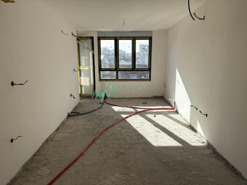 Glavna slika -Dvosoban stan na Salajci-45m2