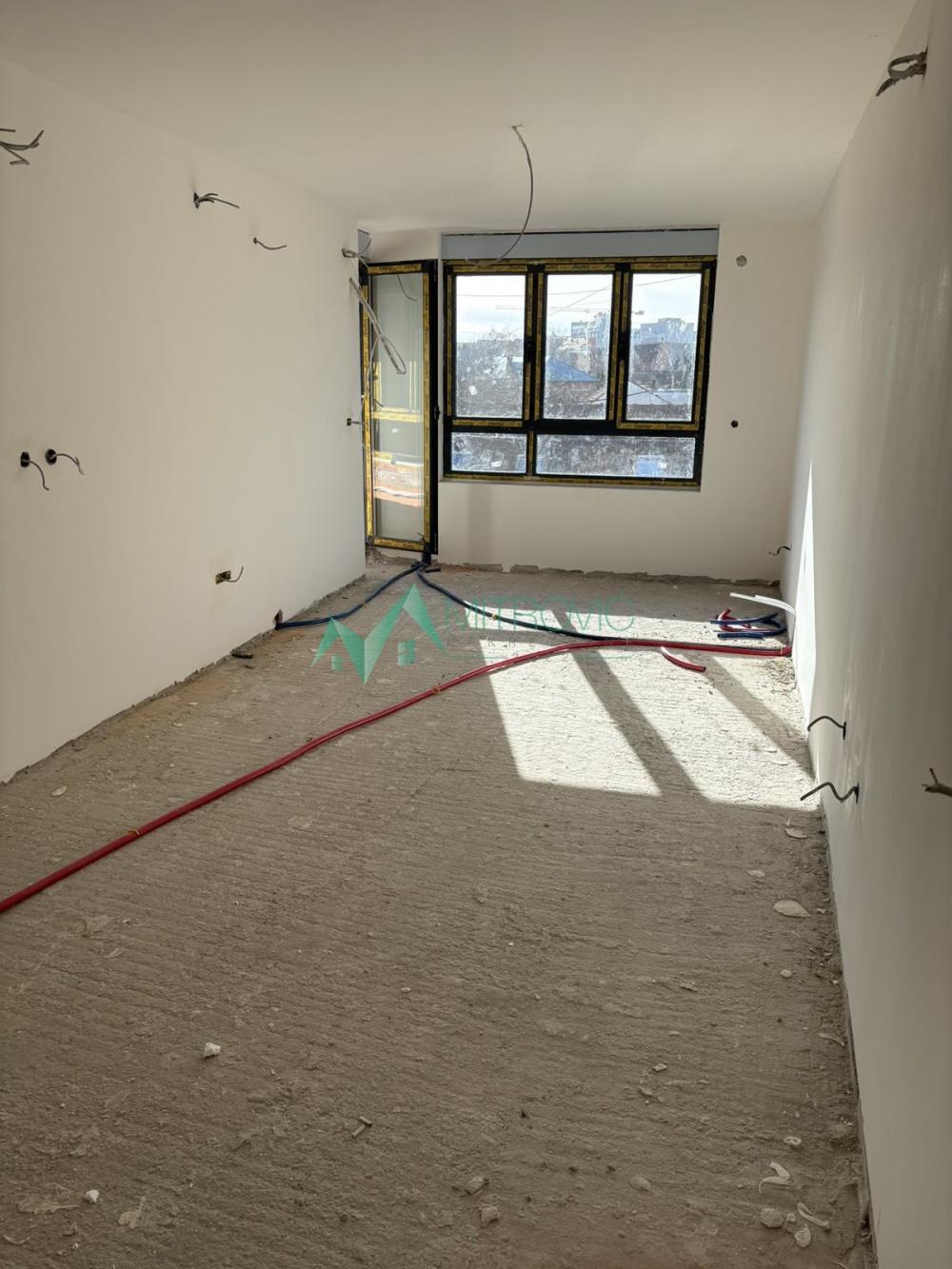 Glavna slika -Dvosoban stan na Salajci-50m2