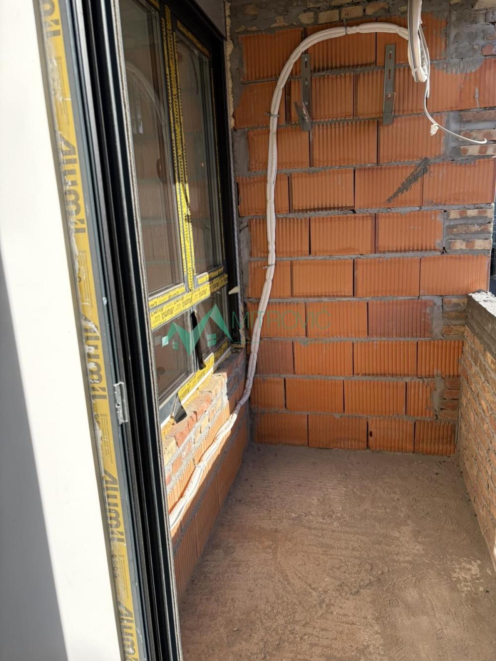 Slika 3 - Dvosoban stan na Salajci-50m2