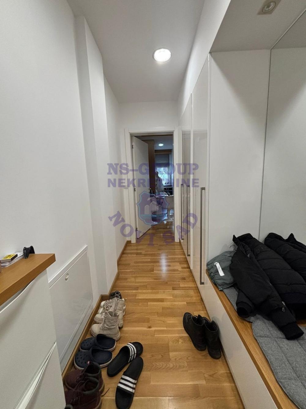 Slika 5 - Trosoban stan u Sremskoj Kamenici 