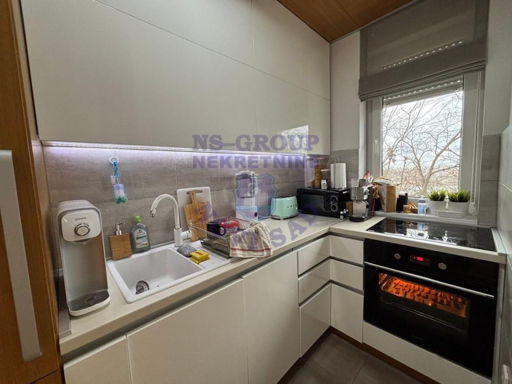 Slika 3 - Trosoban stan u Sremskoj Kamenici 