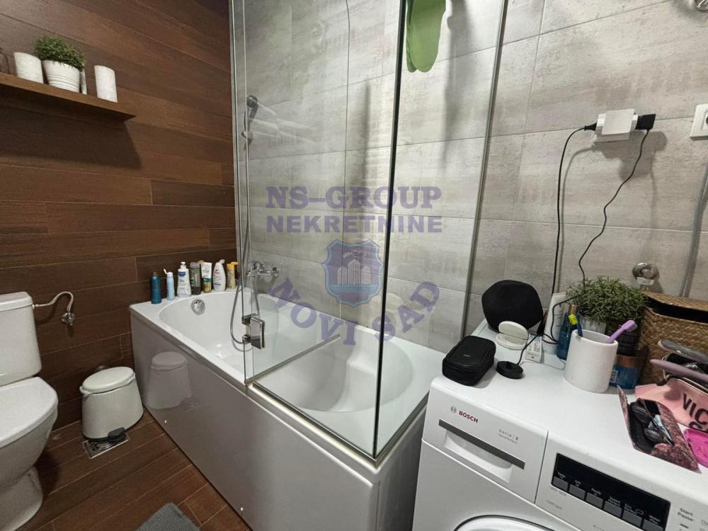 Slika 10 - Trosoban stan u Sremskoj Kamenici 