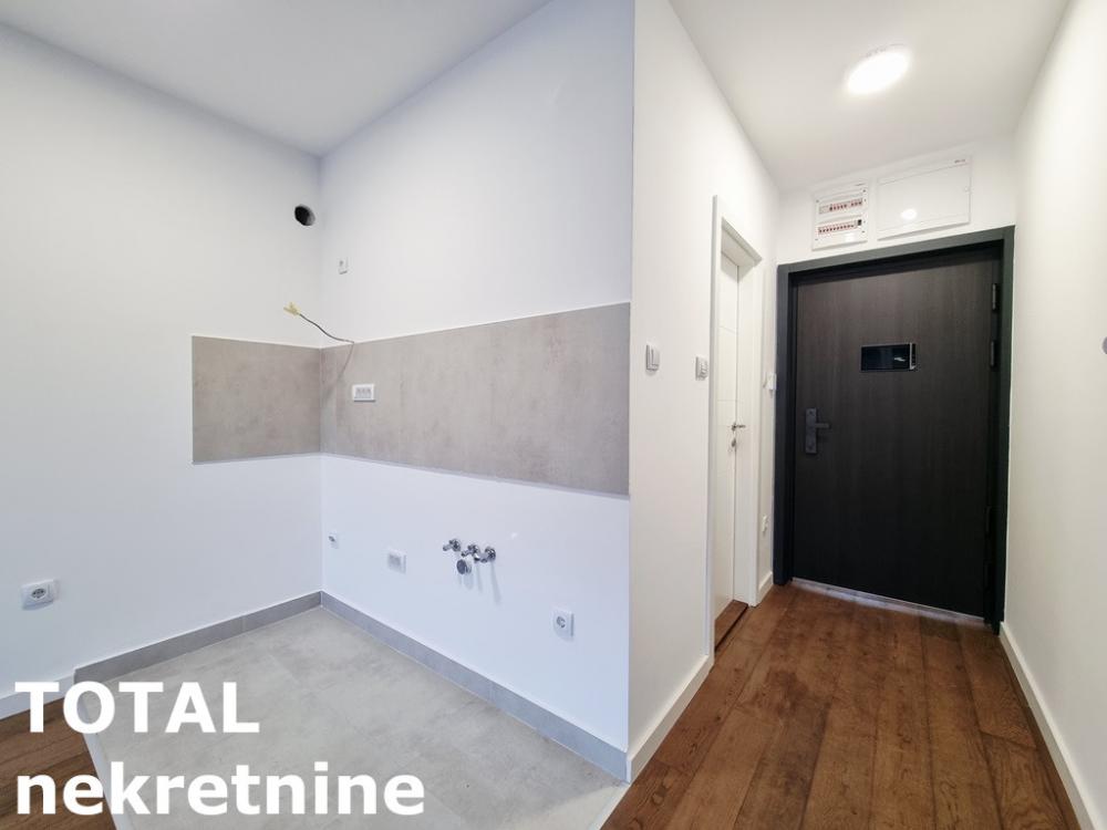 Slika 1 - Stan,NOVI SAD,NOVO NASELJE -  BISTRICA,kv: 26.00, € 90000, ID: 1102238