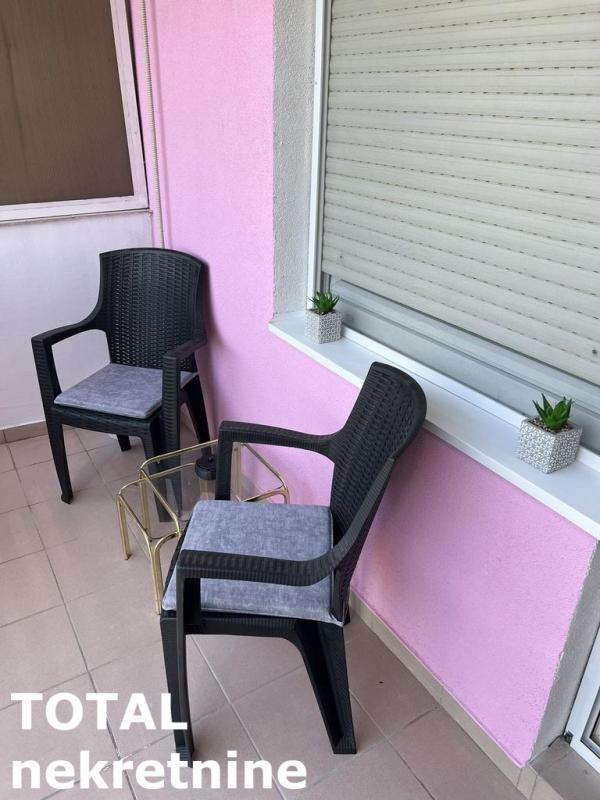 Slika 7 - Stan,NOVI SAD,GRBAVICA,kv: 25.00, € 92700, ID: 1102271