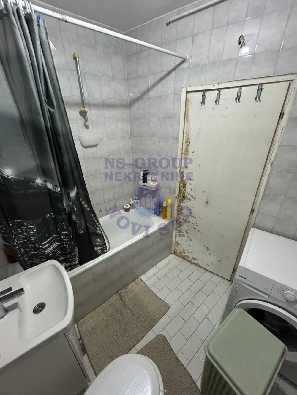 Slika 9 - Odlican trosoban stan na potezu Bulevara Oslobodjenja!