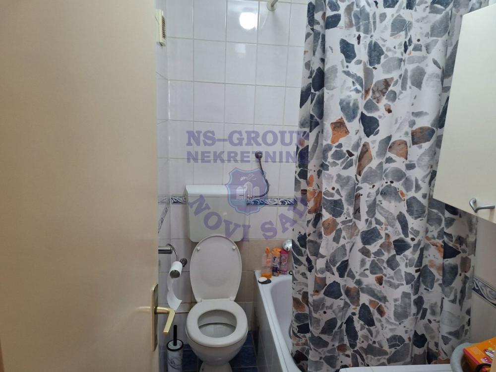 Slika 5 - Dvoiposoban, 71m2, Salajka (Partizanska ulica) Novi Sad, sa terasom