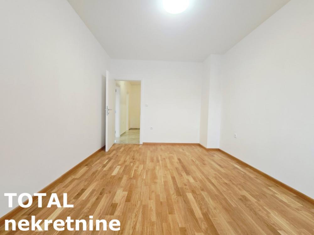 Slika 10 - Stan,NOVI SAD,NOVA DETELINARA,kv: 51.00, € 130000, ID: 1102272