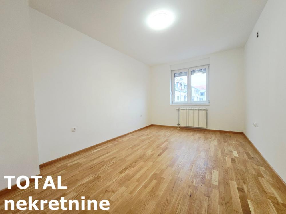 Slika 9 - Stan,NOVI SAD,NOVA DETELINARA,kv: 51.00, € 130000, ID: 1102272