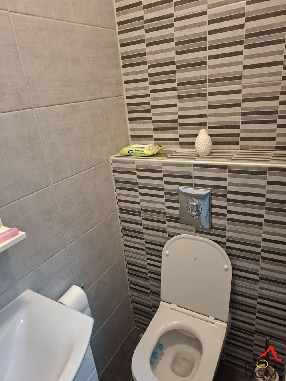 Slika 10 - Stan,NOVI SAD,NOVA DETELINARA,kv: 70, € 195700, ID: 1030794