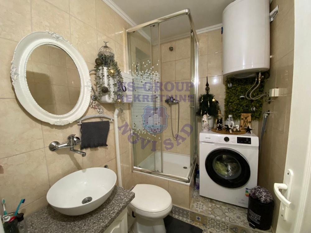 Slika 4 - Dvosoban, 37m2, Novosadski kej Novi Sad, sa terasom