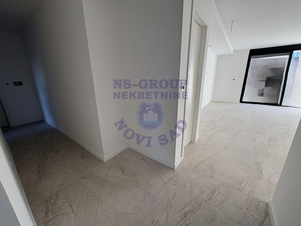 Slika 5 - Četvorosoban lux stan S PDV-OM