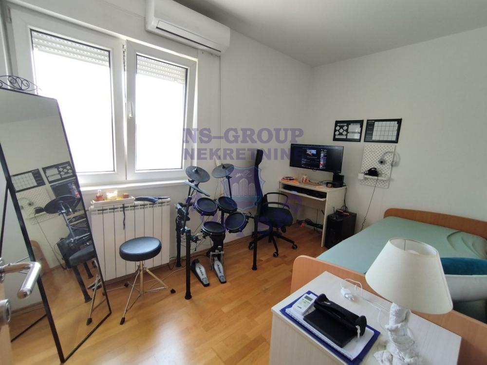 Slika 5 - Komforan dvoiposoban stan na Telepu! 549330