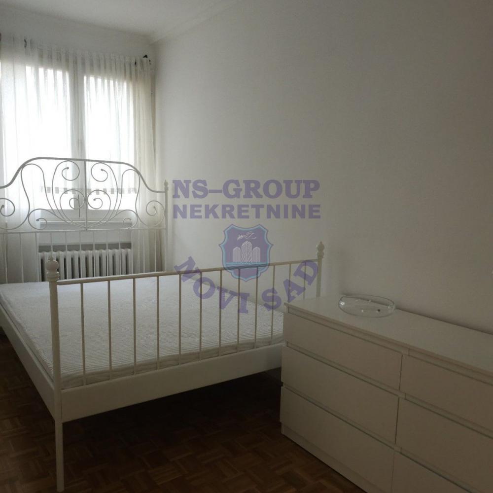 Slika 2 - Dvosoban stan na Bulevaru