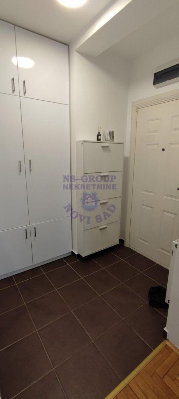 Slika 7 - Odličan dvosoban stan na Socijalnom! 