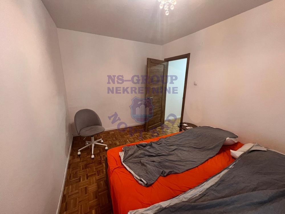 Slika 2 - Cetvorosoban stan Nova Detelinara š: 528010