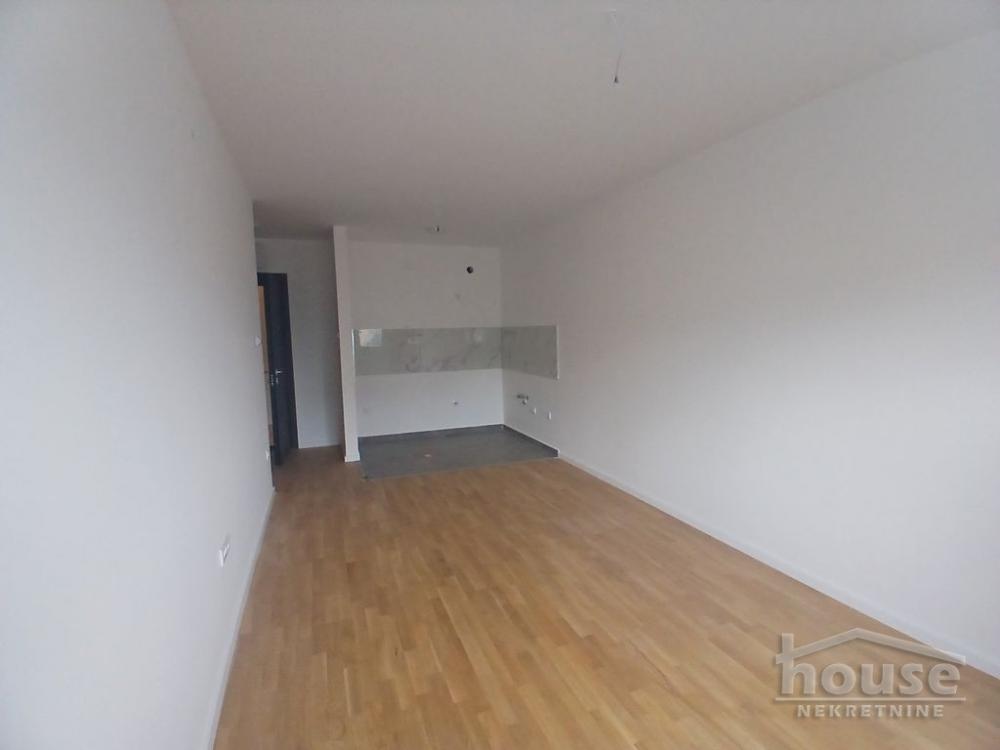 Slika 1 - Stan,NOVI SAD,PODBARA,kv: 42.00, € 134400, ID: 1065432