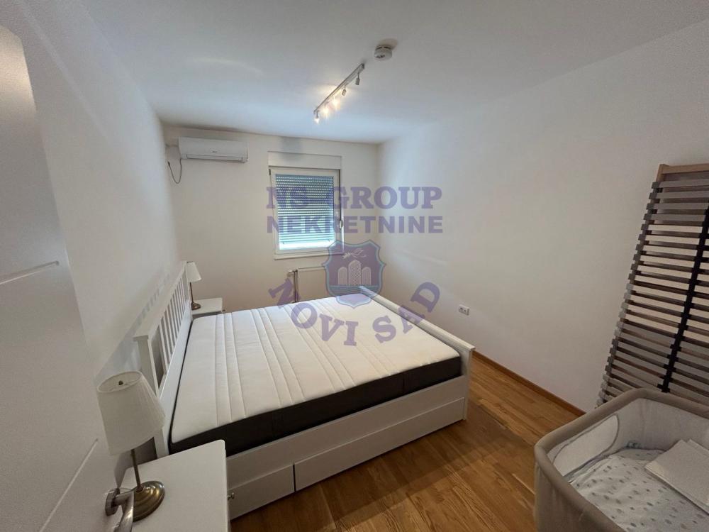 Slika 4 - Odlican cetvorosoban stan na Bulevaru Patrijarha Pavla!