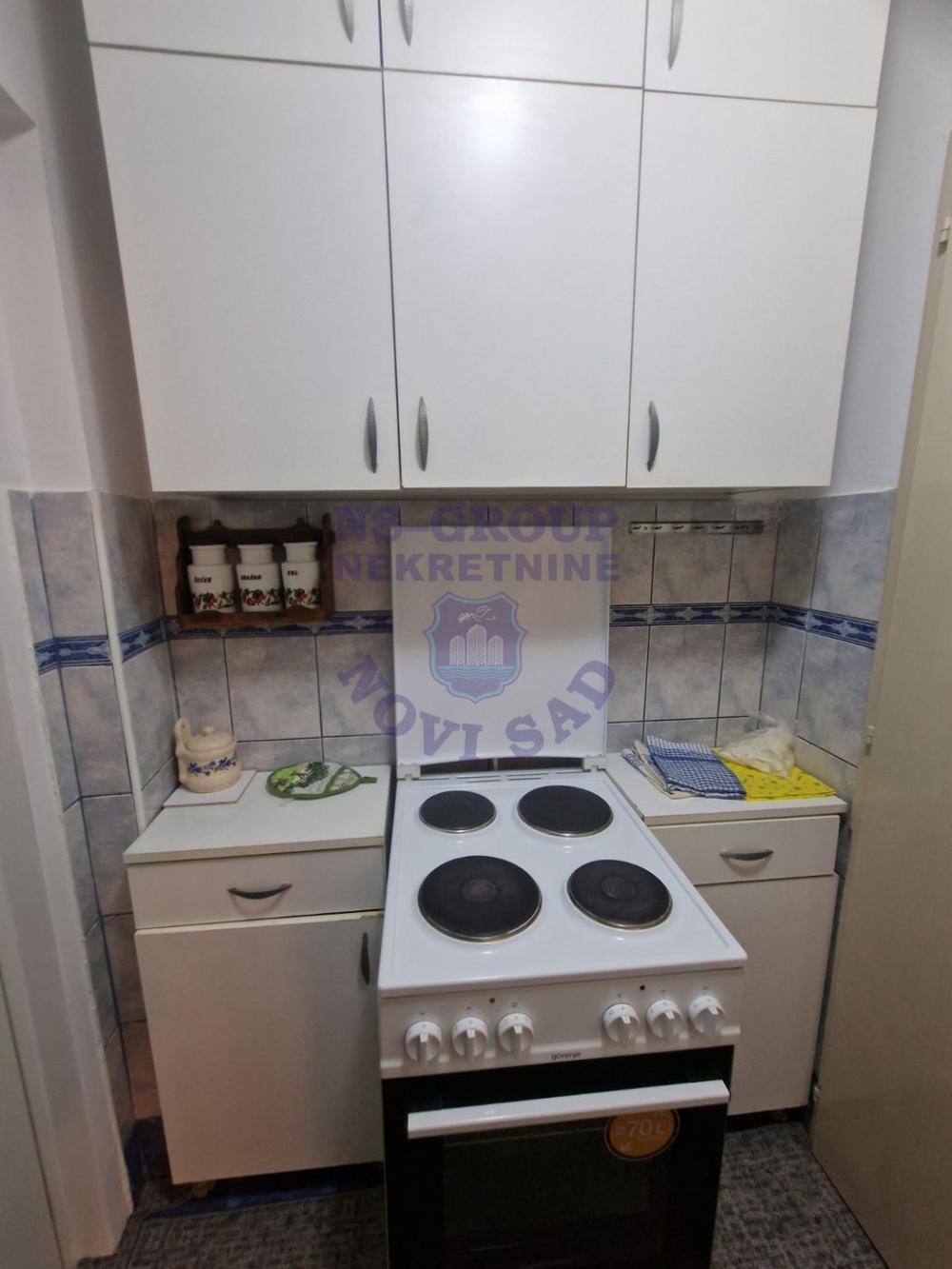 Slika 5 - Odlicna garsonjera na Bulevaru!