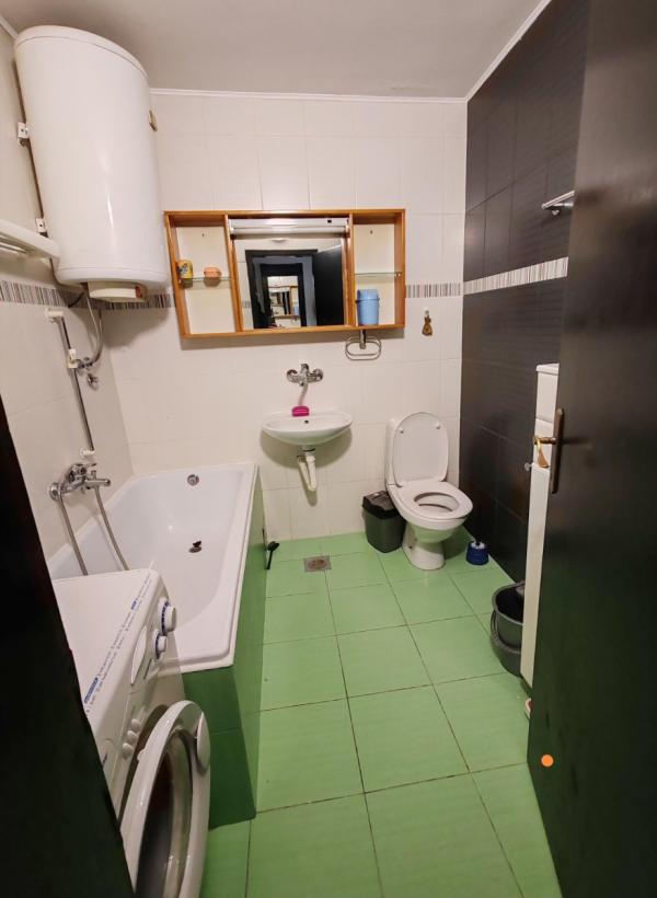 Slika 4 - Stan,NOVI SAD,BULEVAR,kv: 39.00, € 104400, ID: 1059170