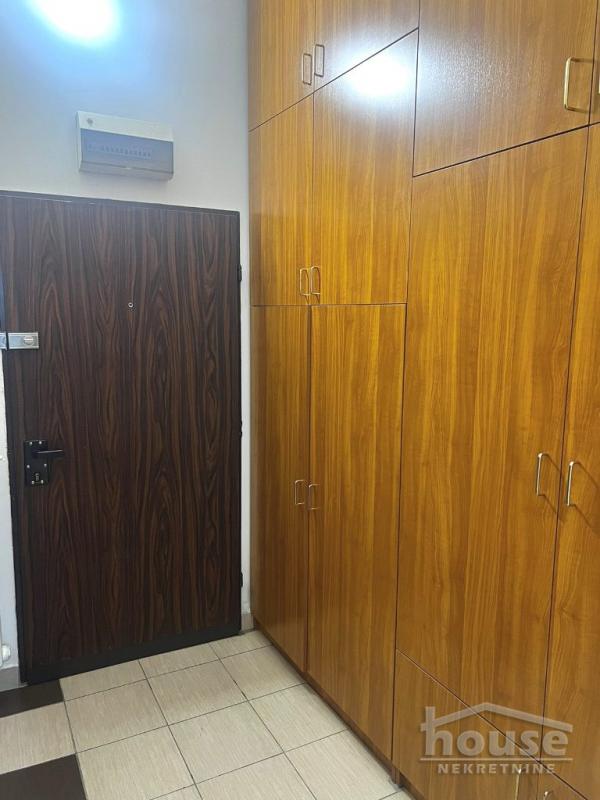 Slika 11 - Stan,NOVI SAD,CENTAR,kv: 49.00, € 150000, ID: 1065402