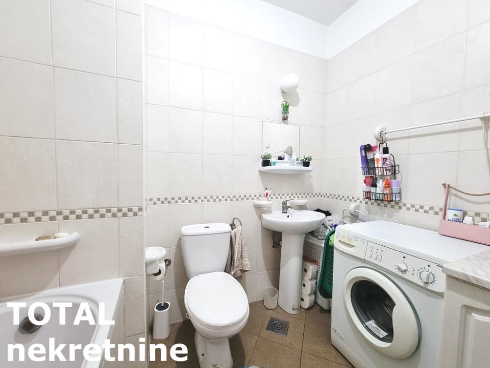 Slika 4 - Stan,NOVI SAD,BULEVAR,kv: 50.00, € 144800, ID: 1102244